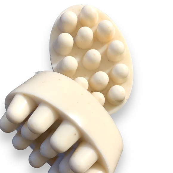 Handmade Soap - Oatmeal Honey & Milk Massage Soap Bar - Picture 9 of 16